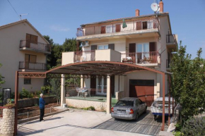 Apartments with a parking space Srima - Vodice, Vodice - 6099